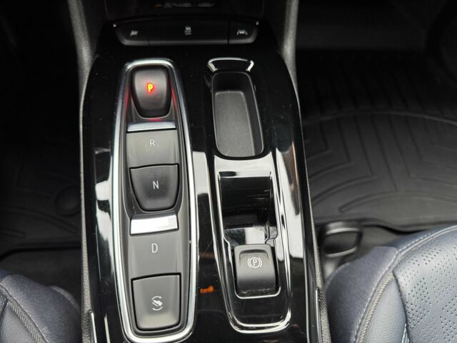 Білий Шевроле Інша, об'ємом двигуна 0 л та пробігом 18 тис. км за 22300 $, фото 10 на Automoto.ua