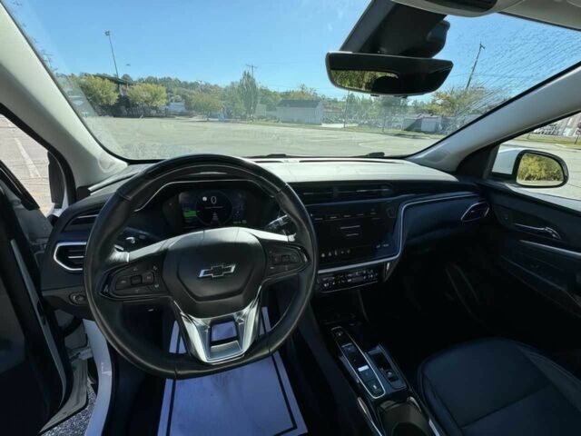 Белый Шевроле Другая, объемом двигателя 0 л и пробегом 17 тыс. км за 9990 $, фото 9 на Automoto.ua