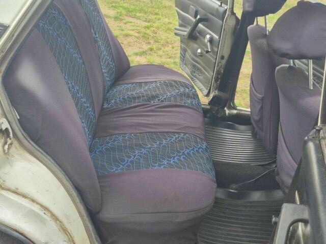 Білий Шевроле Інша, об'ємом двигуна 0 л та пробігом 3 тис. км за 834 $, фото 6 на Automoto.ua