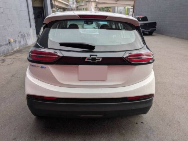 Белый Шевроле Другая, объемом двигателя 2.45 л и пробегом 30 тыс. км за 22000 $, фото 6 на Automoto.ua