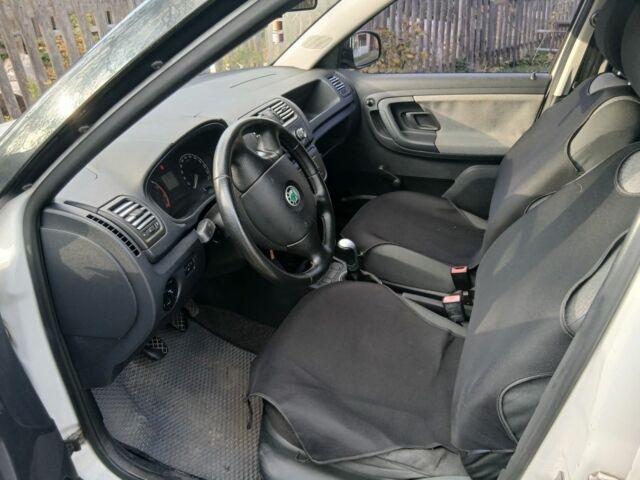 Белый Шевроле Другая, объемом двигателя 1.2 л и пробегом 217 тыс. км за 4800 $, фото 5 на Automoto.ua