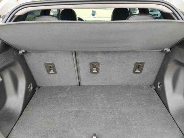 Белый Шевроле Другая, объемом двигателя 0 л и пробегом 56 тыс. км за 20700 $, фото 7 на Automoto.ua