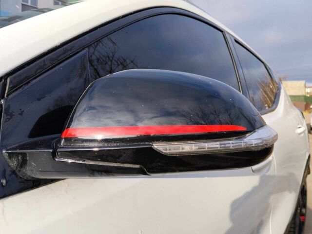 Белый Шевроле Другая, объемом двигателя 0 л и пробегом 56 тыс. км за 20700 $, фото 8 на Automoto.ua