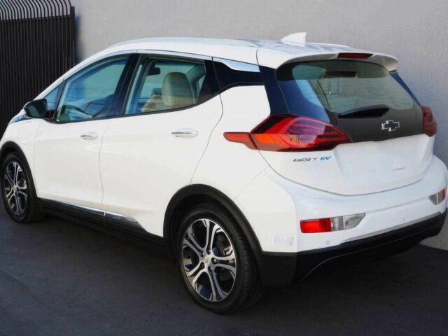 Белый Шевроле Другая, объемом двигателя 0 л и пробегом 50 тыс. км за 11000 $, фото 3 на Automoto.ua