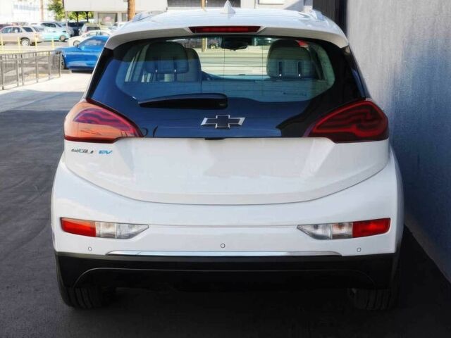 Белый Шевроле Другая, объемом двигателя 0 л и пробегом 50 тыс. км за 11000 $, фото 4 на Automoto.ua