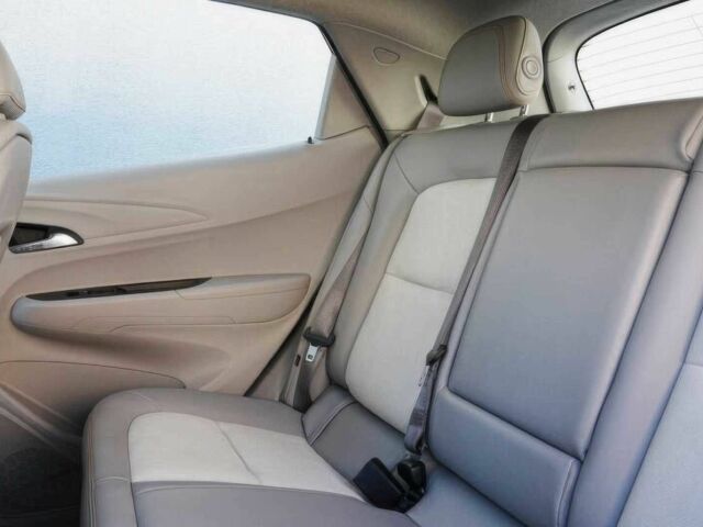 Белый Шевроле Другая, объемом двигателя 0 л и пробегом 50 тыс. км за 11000 $, фото 12 на Automoto.ua