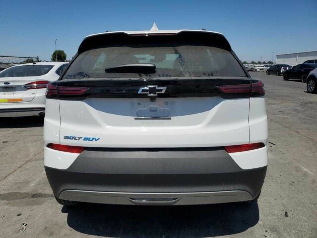 Белый Шевроле Другая, объемом двигателя 0 л и пробегом 46 тыс. км за 16300 $, фото 4 на Automoto.ua