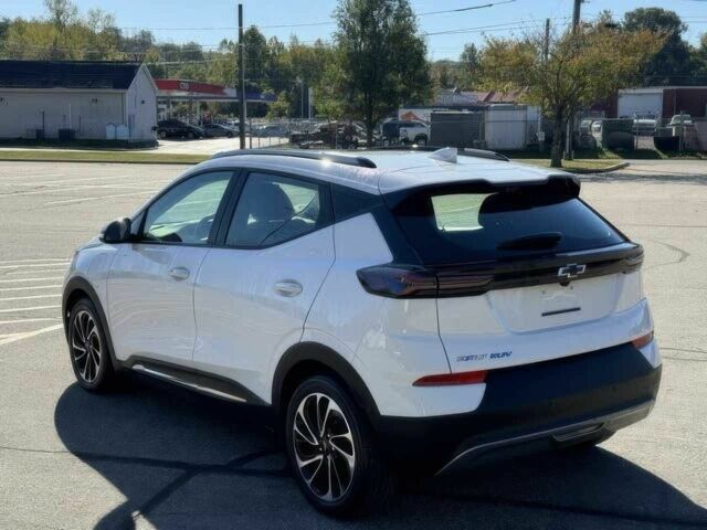 Белый Шевроле Другая, объемом двигателя 0 л и пробегом 25 тыс. км за 13000 $, фото 4 на Automoto.ua