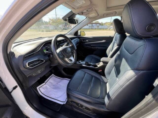 Белый Шевроле Другая, объемом двигателя 0 л и пробегом 25 тыс. км за 13000 $, фото 10 на Automoto.ua