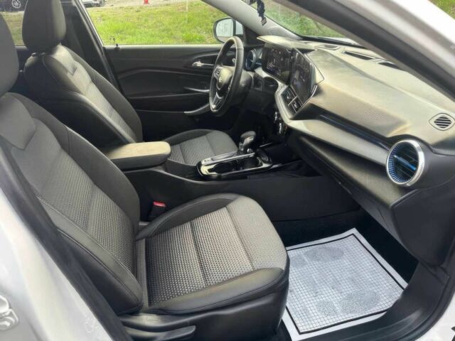 Білий Шевроле Інша, об'ємом двигуна 1.2 л та пробігом 27 тис. км за 10000 $, фото 6 на Automoto.ua