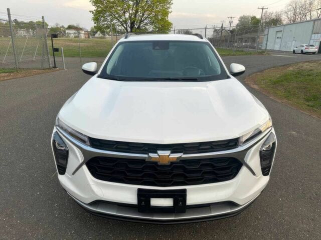 Білий Шевроле Інша, об'ємом двигуна 1.2 л та пробігом 27 тис. км за 10000 $, фото 1 на Automoto.ua