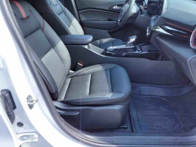 Білий Шевроле Інша, об'ємом двигуна 1.2 л та пробігом 8 тис. км за 10000 $, фото 7 на Automoto.ua