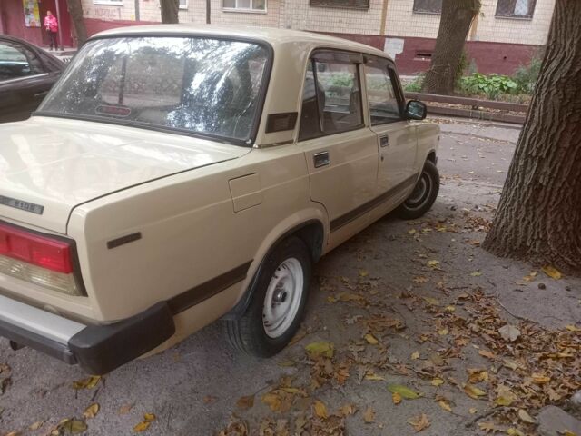 Бежевый Шевроле Другая, объемом двигателя 1.5 л и пробегом 3 тыс. км за 1500 $, фото 3 на Automoto.ua