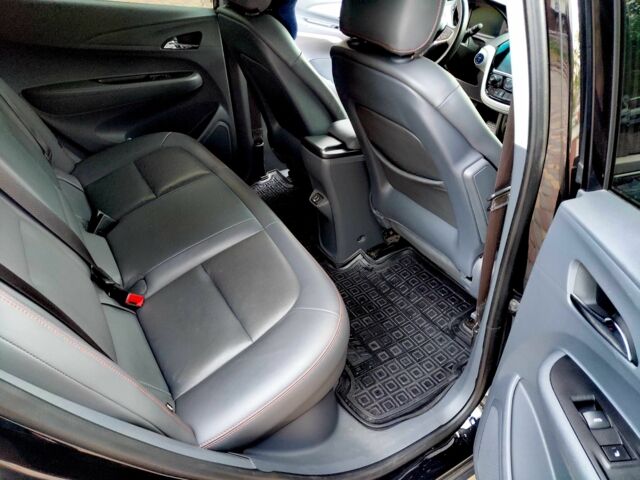 Черный Шевроле Другая, объемом двигателя 0 л и пробегом 80 тыс. км за 15700 $, фото 11 на Automoto.ua