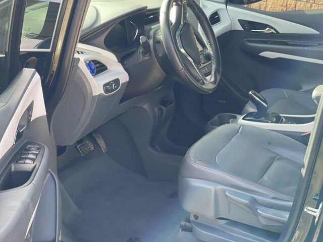 Черный Шевроле Другая, объемом двигателя 0 л и пробегом 166 тыс. км за 15000 $, фото 15 на Automoto.ua