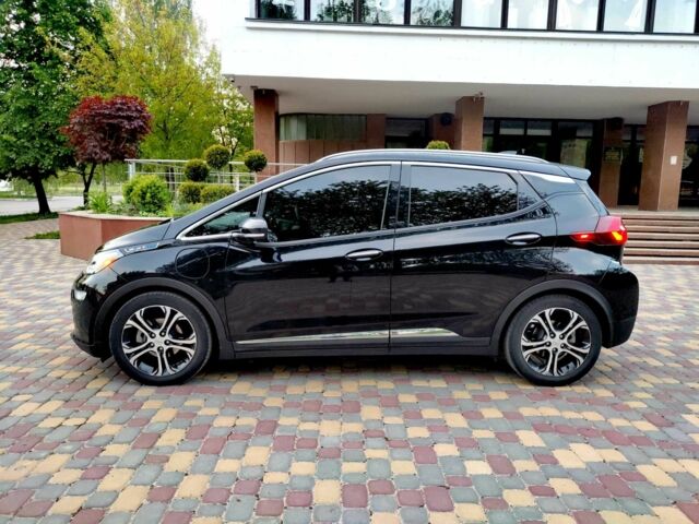 Черный Шевроле Другая, объемом двигателя 0 л и пробегом 80 тыс. км за 15700 $, фото 2 на Automoto.ua