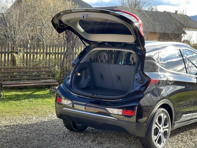 Черный Шевроле Другая, объемом двигателя 0 л и пробегом 166 тыс. км за 15000 $, фото 20 на Automoto.ua