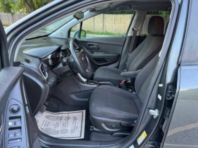 Черный Шевроле Другая, объемом двигателя 0 л и пробегом 98 тыс. км за 8000 $, фото 8 на Automoto.ua