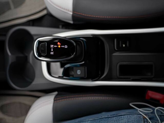 Чорний Шевроле Інша, об'ємом двигуна 0 л та пробігом 50 тис. км за 6700 $, фото 8 на Automoto.ua