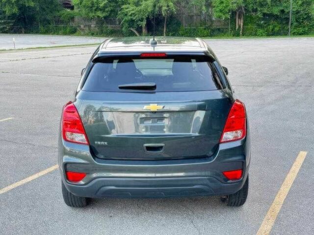 Черный Шевроле Другая, объемом двигателя 0 л и пробегом 98 тыс. км за 8000 $, фото 5 на Automoto.ua