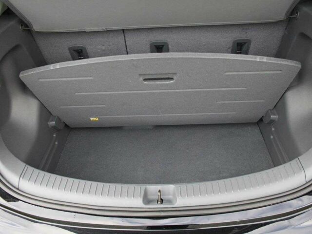 Черный Шевроле Другая, объемом двигателя 0 л и пробегом 77 тыс. км за 9200 $, фото 9 на Automoto.ua