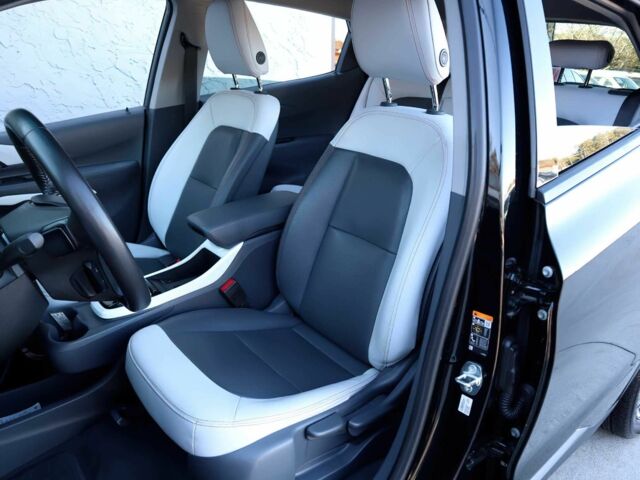 Черный Шевроле Другая, объемом двигателя 0 л и пробегом 35 тыс. км за 7900 $, фото 9 на Automoto.ua