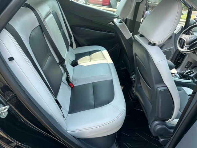 Черный Шевроле Другая, объемом двигателя 0 л и пробегом 38 тыс. км за 10000 $, фото 11 на Automoto.ua