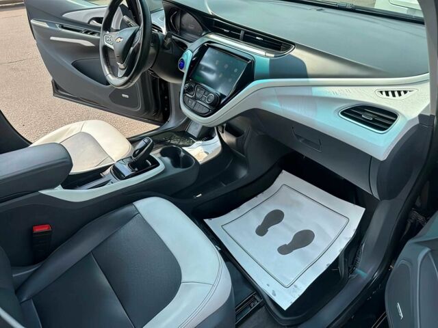 Черный Шевроле Другая, объемом двигателя 0 л и пробегом 38 тыс. км за 10000 $, фото 9 на Automoto.ua