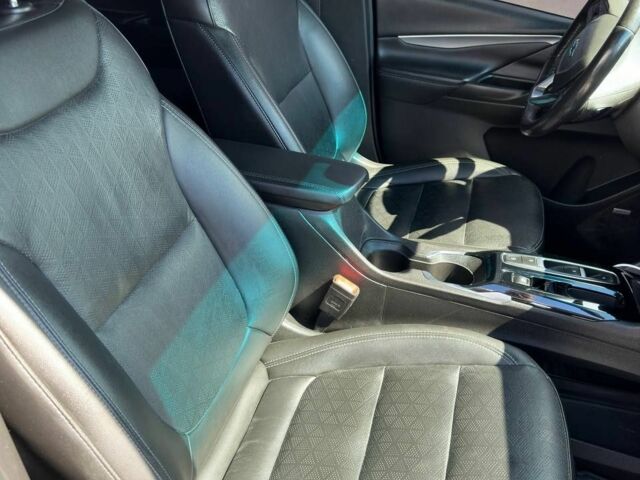 Чорний Шевроле Інша, об'ємом двигуна 0 л та пробігом 76 тис. км за 18000 $, фото 5 на Automoto.ua