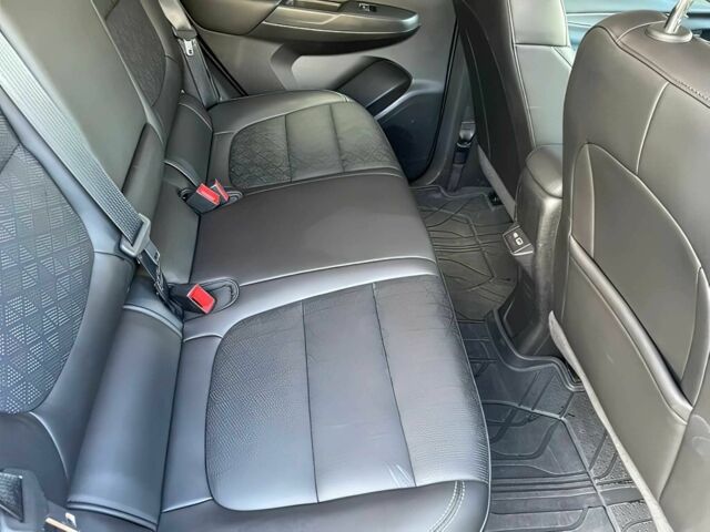 Черный Шевроле Другая, объемом двигателя 0 л и пробегом 12 тыс. км за 10400 $, фото 11 на Automoto.ua