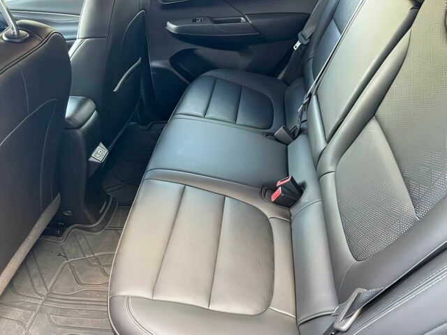 Черный Шевроле Другая, объемом двигателя 0 л и пробегом 12 тыс. км за 10400 $, фото 10 на Automoto.ua