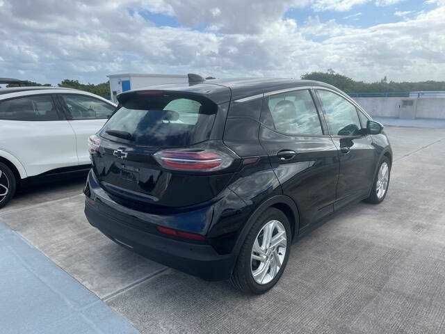 Черный Шевроле Другая, объемом двигателя 0 л и пробегом 12 тыс. км за 6600 $, фото 3 на Automoto.ua