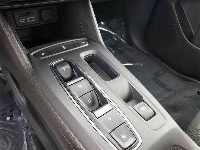 Черный Шевроле Другая, объемом двигателя 0 л и пробегом 12 тыс. км за 6600 $, фото 13 на Automoto.ua