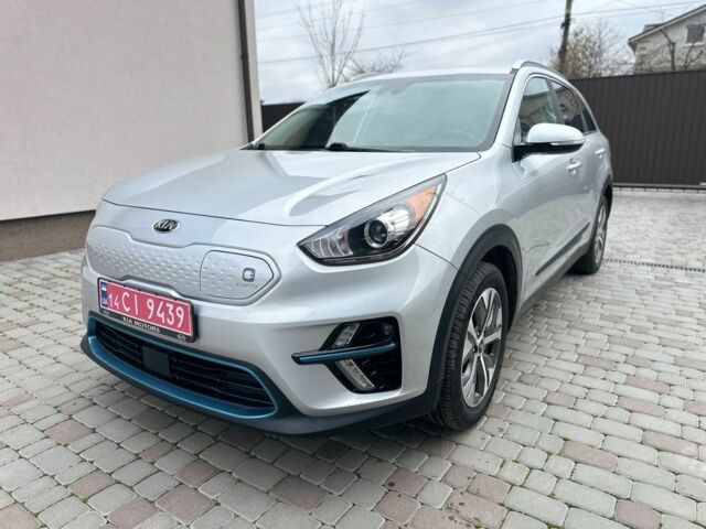 Черный Шевроле Другая, объемом двигателя 0 л и пробегом 22 тыс. км за 17000 $, фото 2 на Automoto.ua