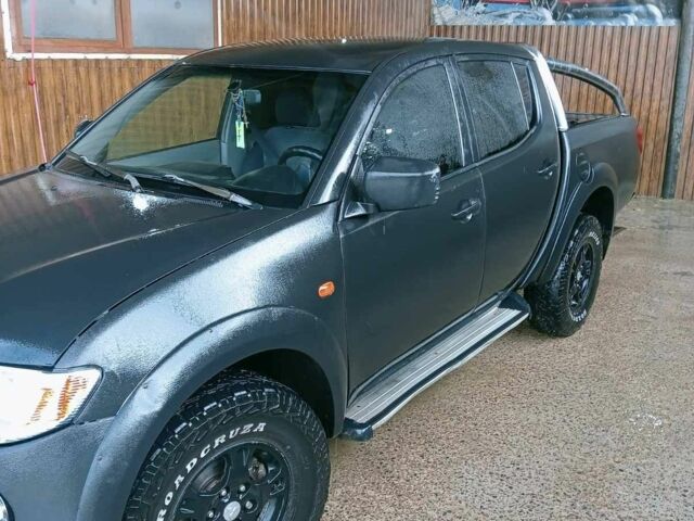 Черный Шевроле Другая, объемом двигателя 2.5 л и пробегом 235 тыс. км за 8000 $, фото 2 на Automoto.ua