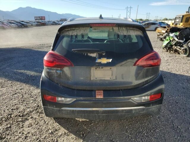 Черный Шевроле Другая, объемом двигателя 0 л и пробегом 70 тыс. км за 10500 $, фото 2 на Automoto.ua