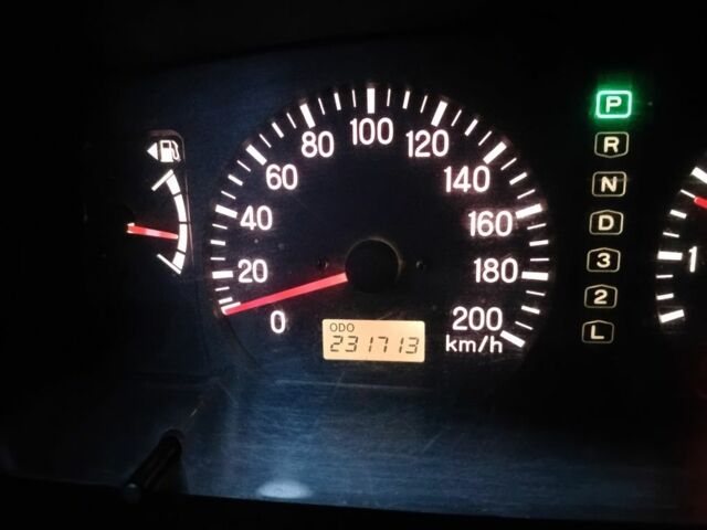 Черный Шевроле Другая, объемом двигателя 3 л и пробегом 230 тыс. км за 9500 $, фото 6 на Automoto.ua