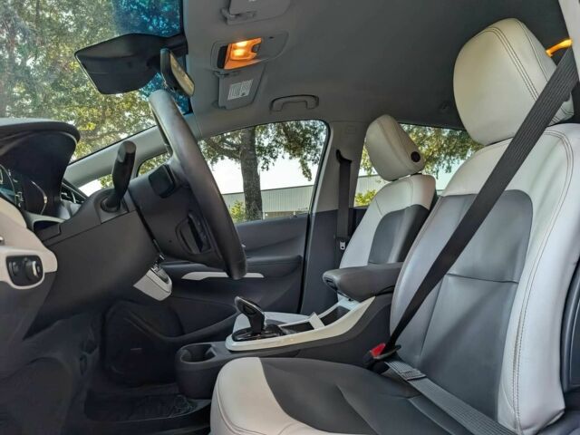 Красный Шевроле Другая, объемом двигателя 0 л и пробегом 24 тыс. км за 5000 $, фото 8 на Automoto.ua