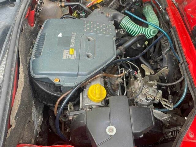 Красный Шевроле Другая, объемом двигателя 2.45 л и пробегом 276 тыс. км за 2685 $, фото 10 на Automoto.ua