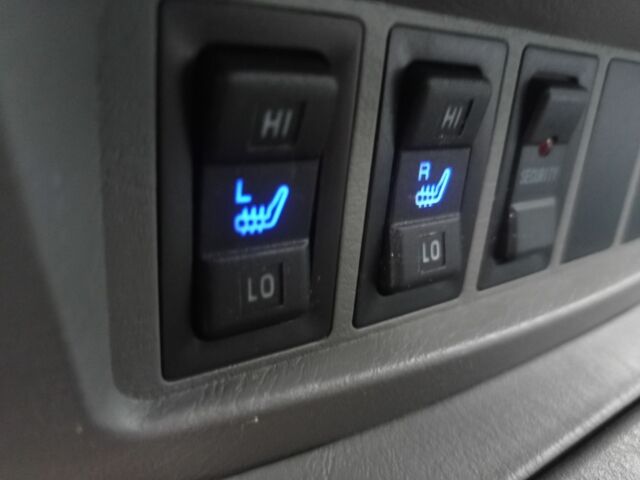 Червоний Шевроле Інша, об'ємом двигуна 2.4 л та пробігом 2 тис. км за 4000 $, фото 7 на Automoto.ua