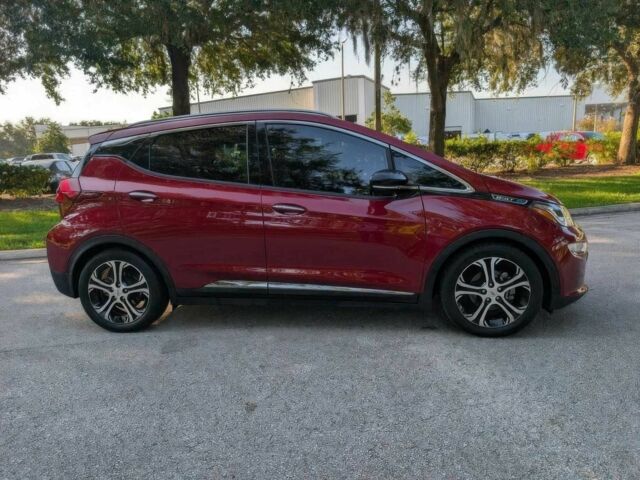 Красный Шевроле Другая, объемом двигателя 0 л и пробегом 16 тыс. км за 5900 $, фото 2 на Automoto.ua