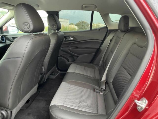 Червоний Шевроле Інша, об'ємом двигуна 1.2 л та пробігом 14 тис. км за 9500 $, фото 8 на Automoto.ua