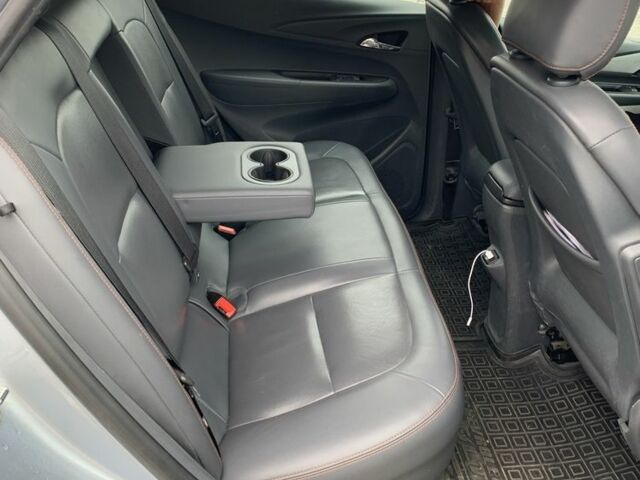 Серый Шевроле Другая, объемом двигателя 0 л и пробегом 278 тыс. км за 12000 $, фото 4 на Automoto.ua