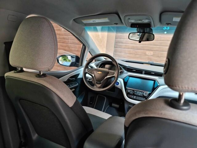 Серый Шевроле Другая, объемом двигателя 0 л и пробегом 181 тыс. км за 13999 $, фото 3 на Automoto.ua