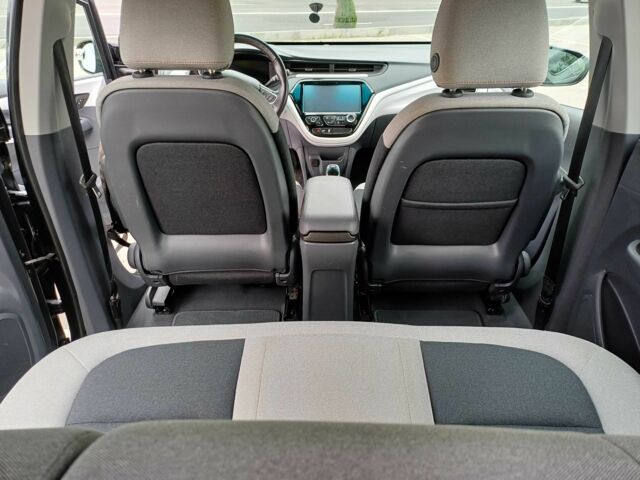 Серый Шевроле Другая, объемом двигателя 0 л и пробегом 110 тыс. км за 14400 $, фото 7 на Automoto.ua