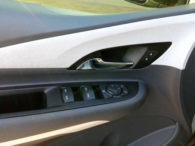 Серый Шевроле Другая, объемом двигателя 0 л и пробегом 1 тыс. км за 15999 $, фото 7 на Automoto.ua