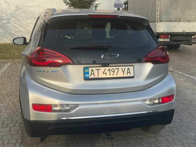 Серый Шевроле Другая, объемом двигателя 0 л и пробегом 68 тыс. км за 16000 $, фото 5 на Automoto.ua