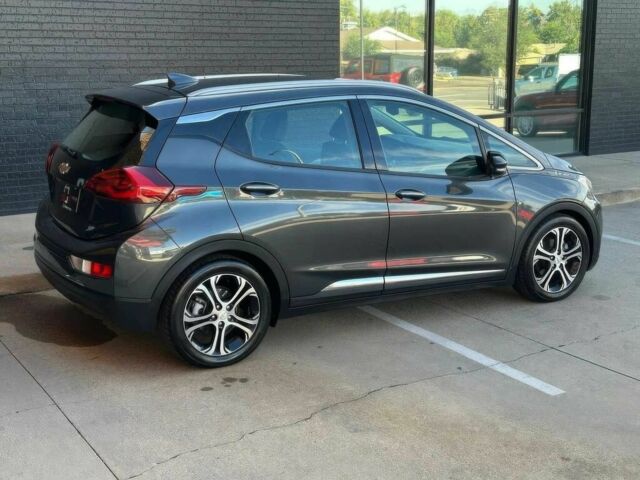 Сірий Шевроле Інша, об'ємом двигуна 0 л та пробігом 48 тис. км за 12000 $, фото 6 на Automoto.ua