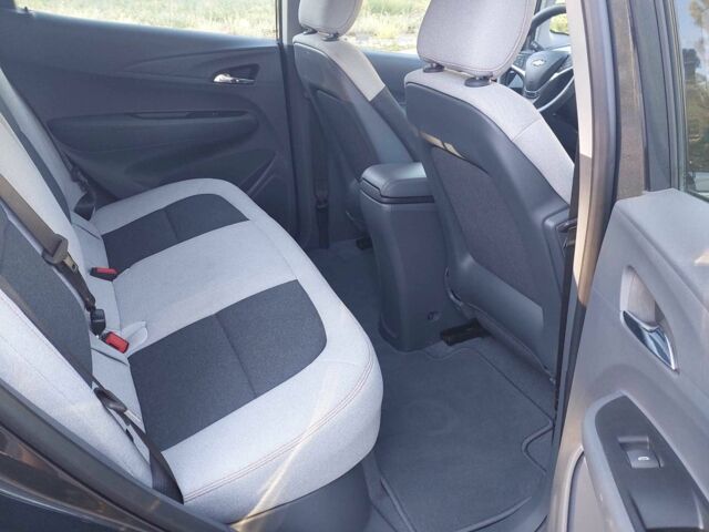 Серый Шевроле Другая, объемом двигателя 0 л и пробегом 45 тыс. км за 16000 $, фото 15 на Automoto.ua