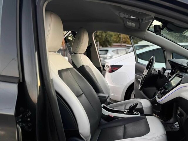 Серый Шевроле Другая, объемом двигателя 0 л и пробегом 44 тыс. км за 11000 $, фото 9 на Automoto.ua